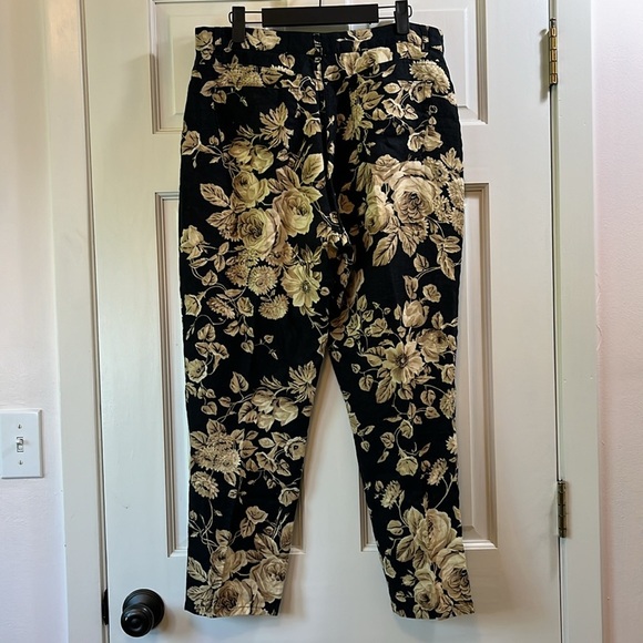 Lauren Ralph Lauren Linen Floral Tapered Leg Pants - Size 12P - Picture 5 of 9